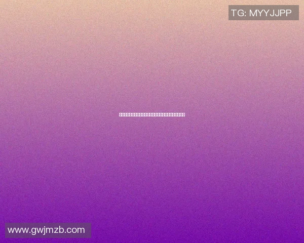 篮球明星与其独特图案的完美结合展现运动魅力与个性风采